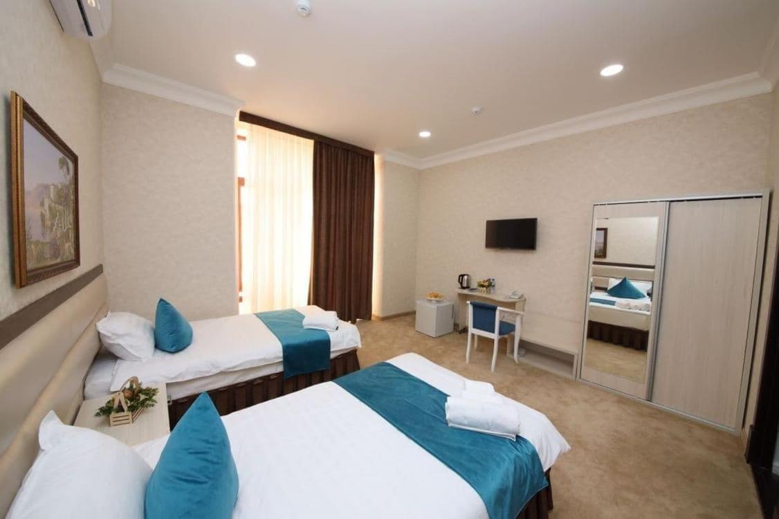 Globus Hotel - 塔什干全球商务宾馆 Teshabayguzar Exteriör bild