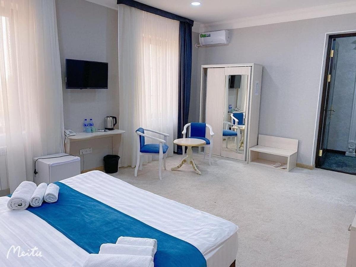 Globus Hotel - 塔什干全球商务宾馆 Teshabayguzar Exteriör bild