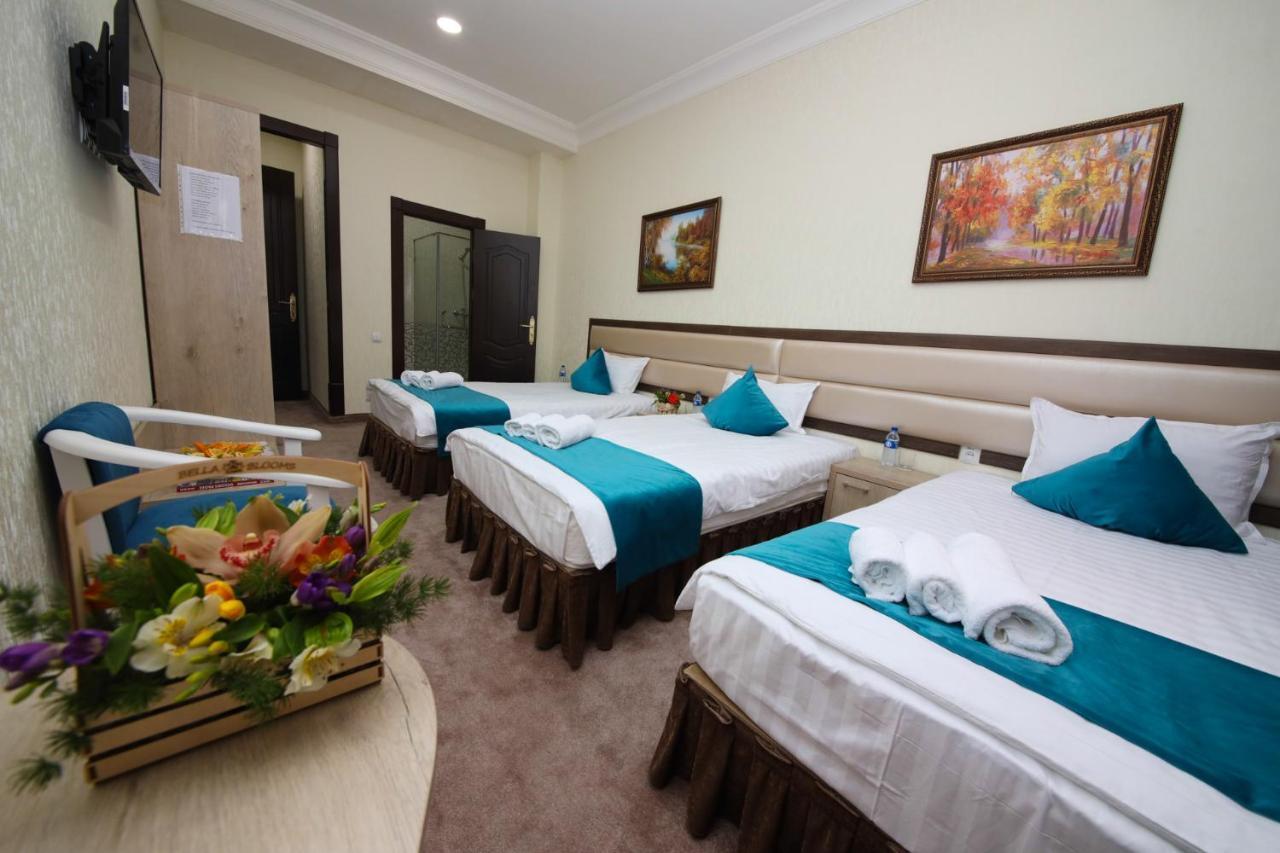 Globus Hotel - 塔什干全球商务宾馆 Teshabayguzar Exteriör bild